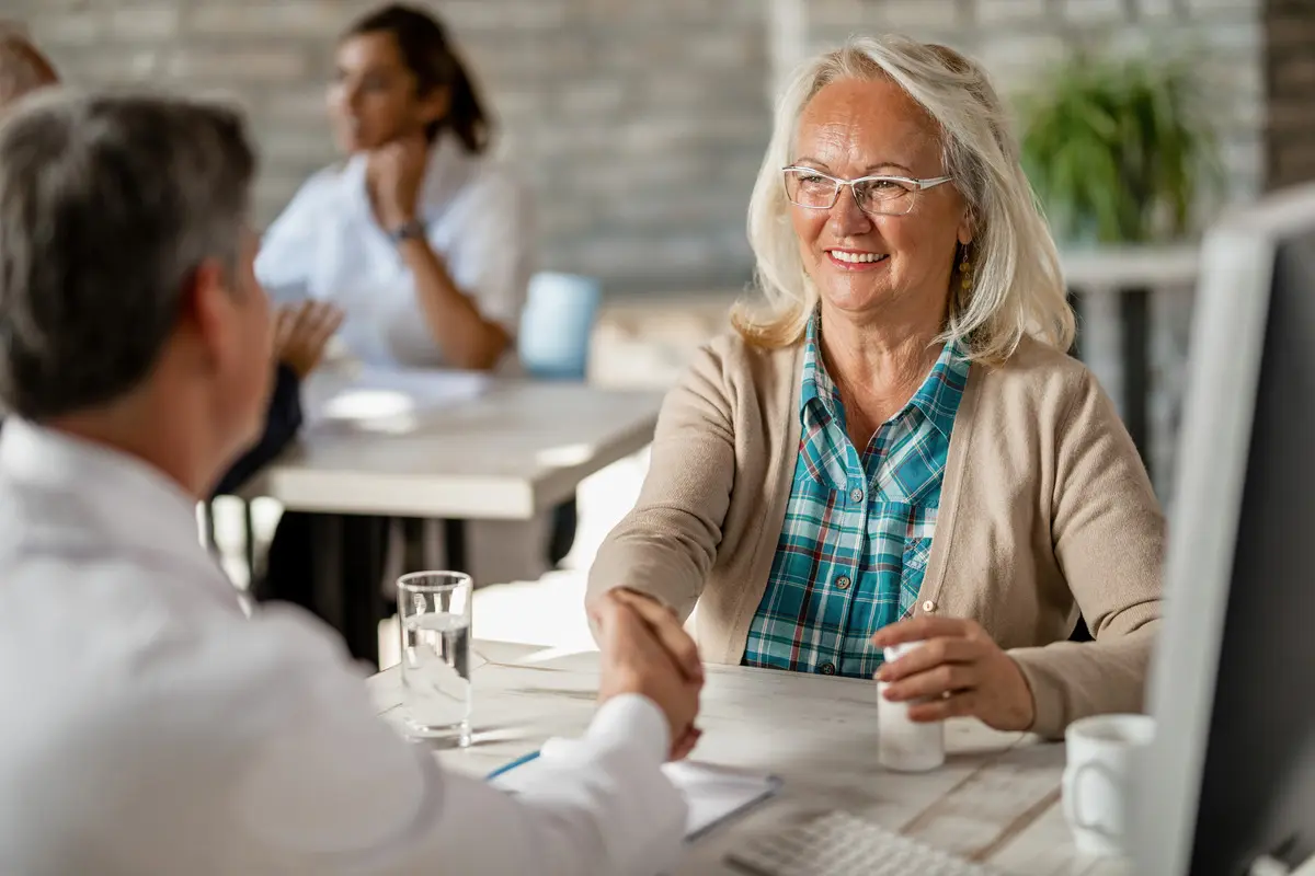 Co potrzeba do założenia konta w Niemczech? Praktyczny przewodnik dla osób jadących do pracy